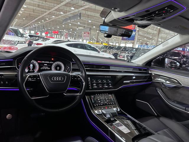 Audi A8 2021 thumb 9