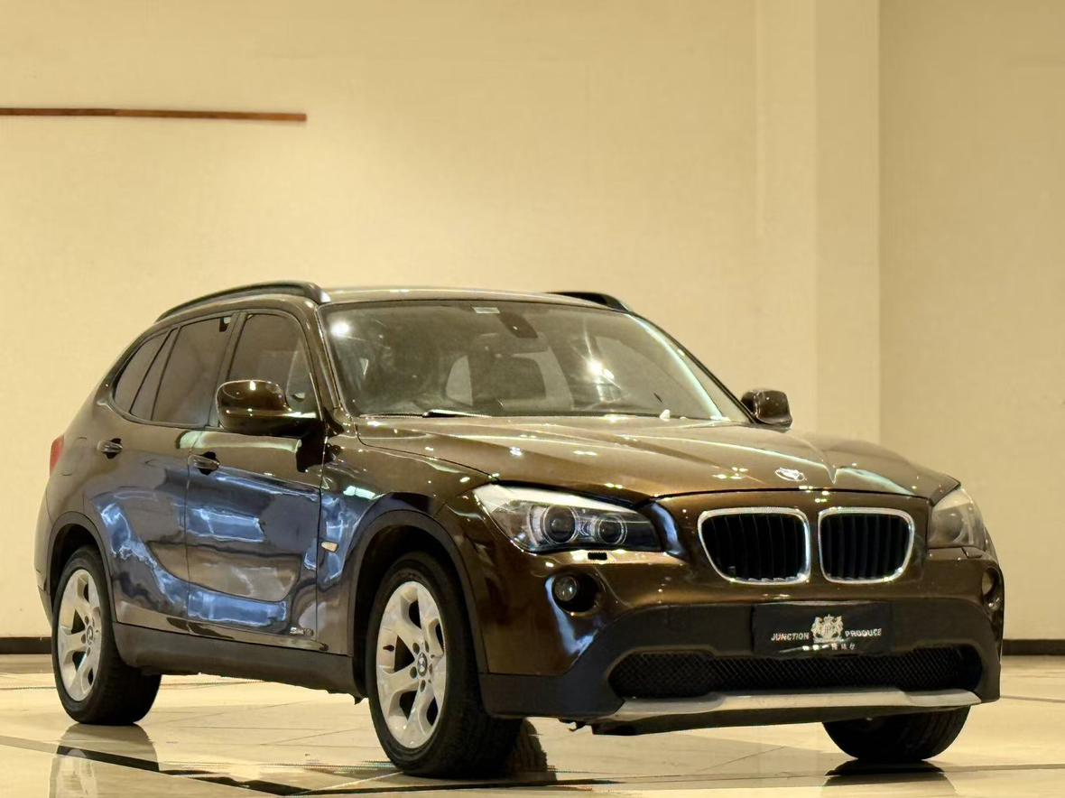 BMW X1 2012 thumb 10