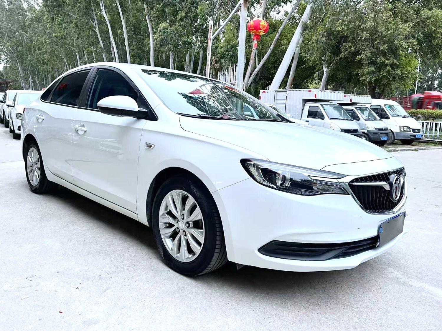 Buick Excelle 2018 thumb 10