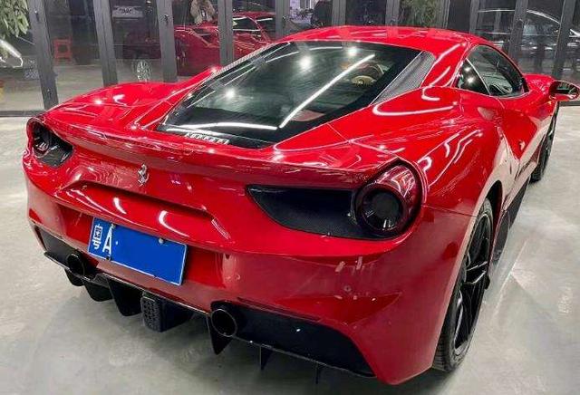 Ferrari 488 2015 thumb 11