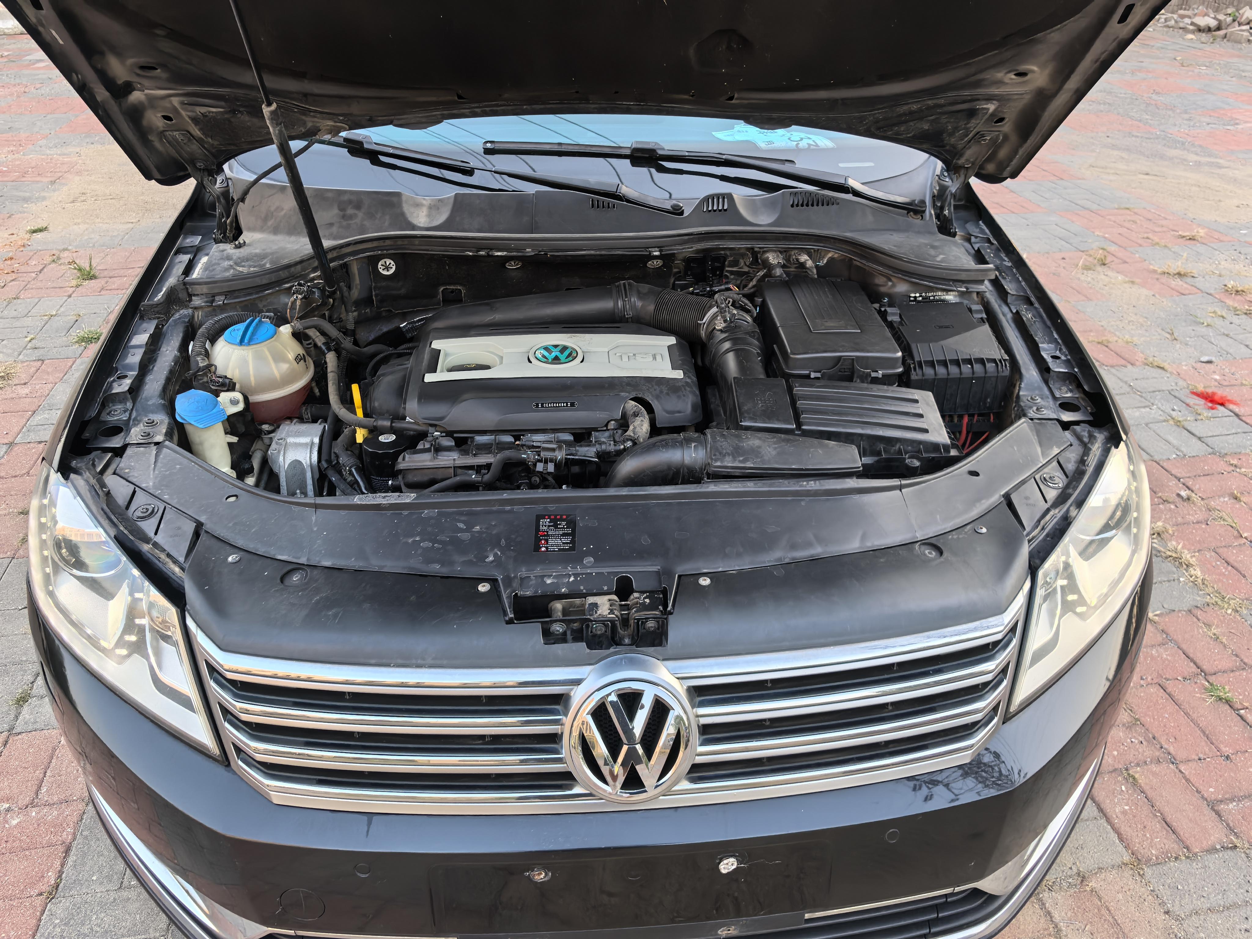 Volkswagen Magotan 2015 thumb 8