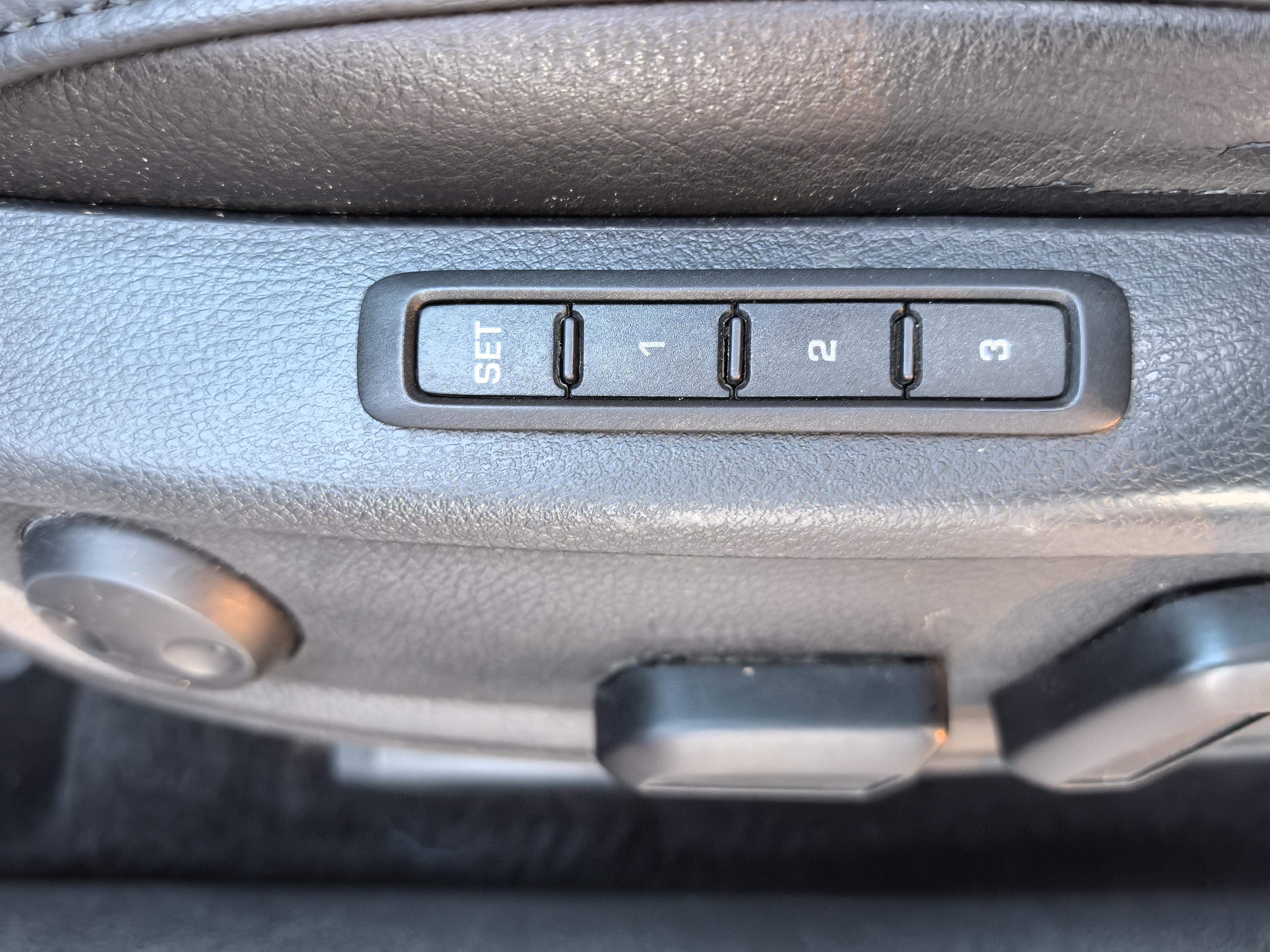 Volkswagen Magotan 2015 thumb 12