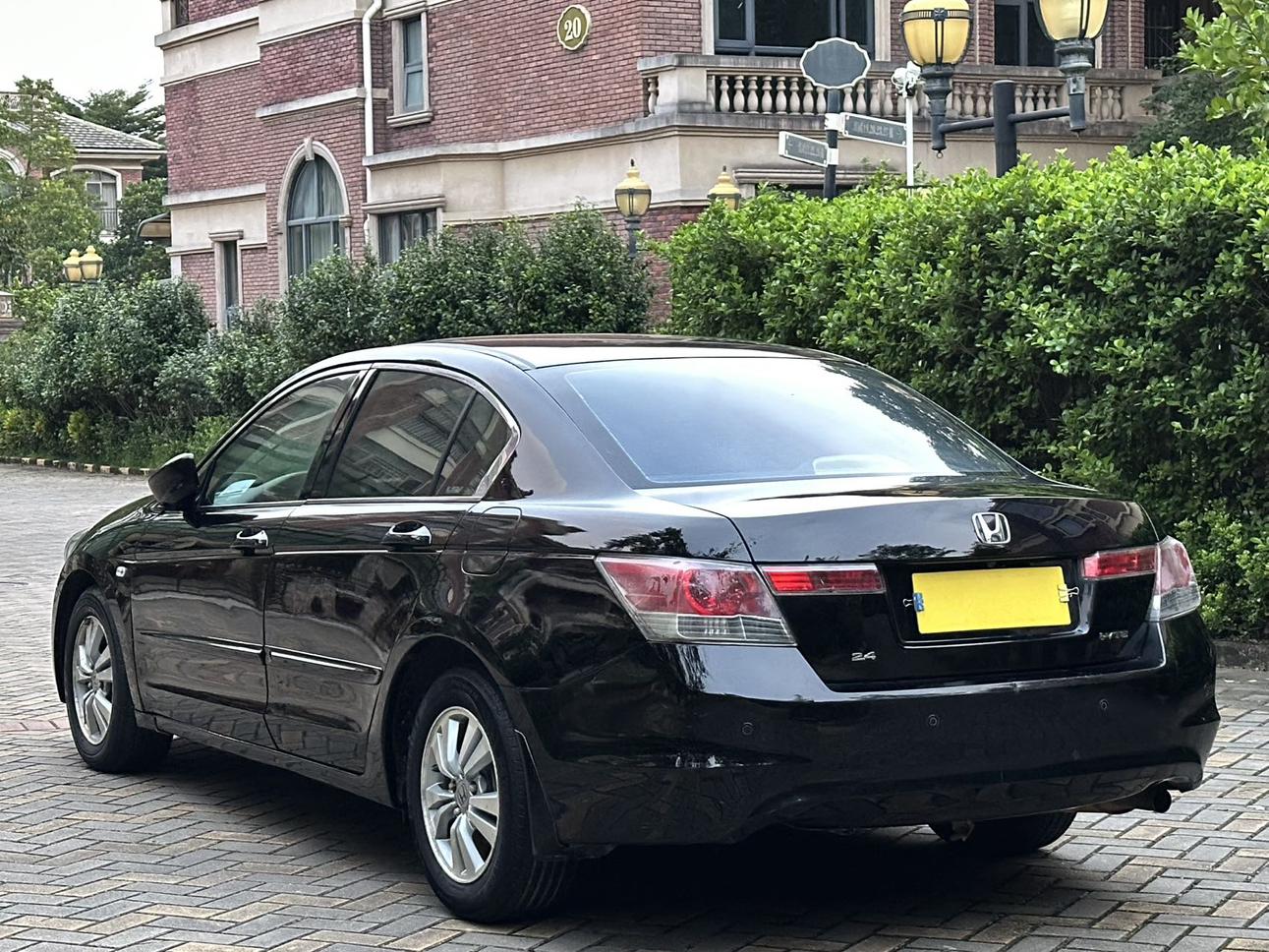 Honda Accord 2008 thumb 2