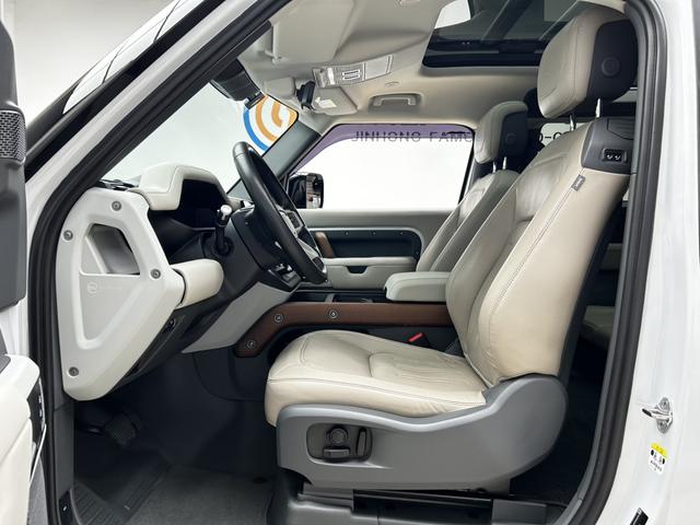 Land Rover Defender 2022 thumb 7