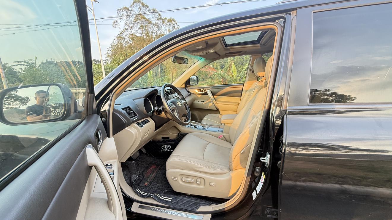 Toyota Highlander 2011 thumb 11