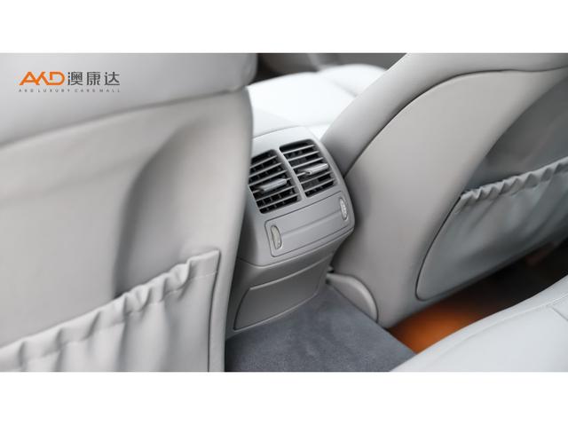 Mercedes-Benz E-Class 2009 thumb 3