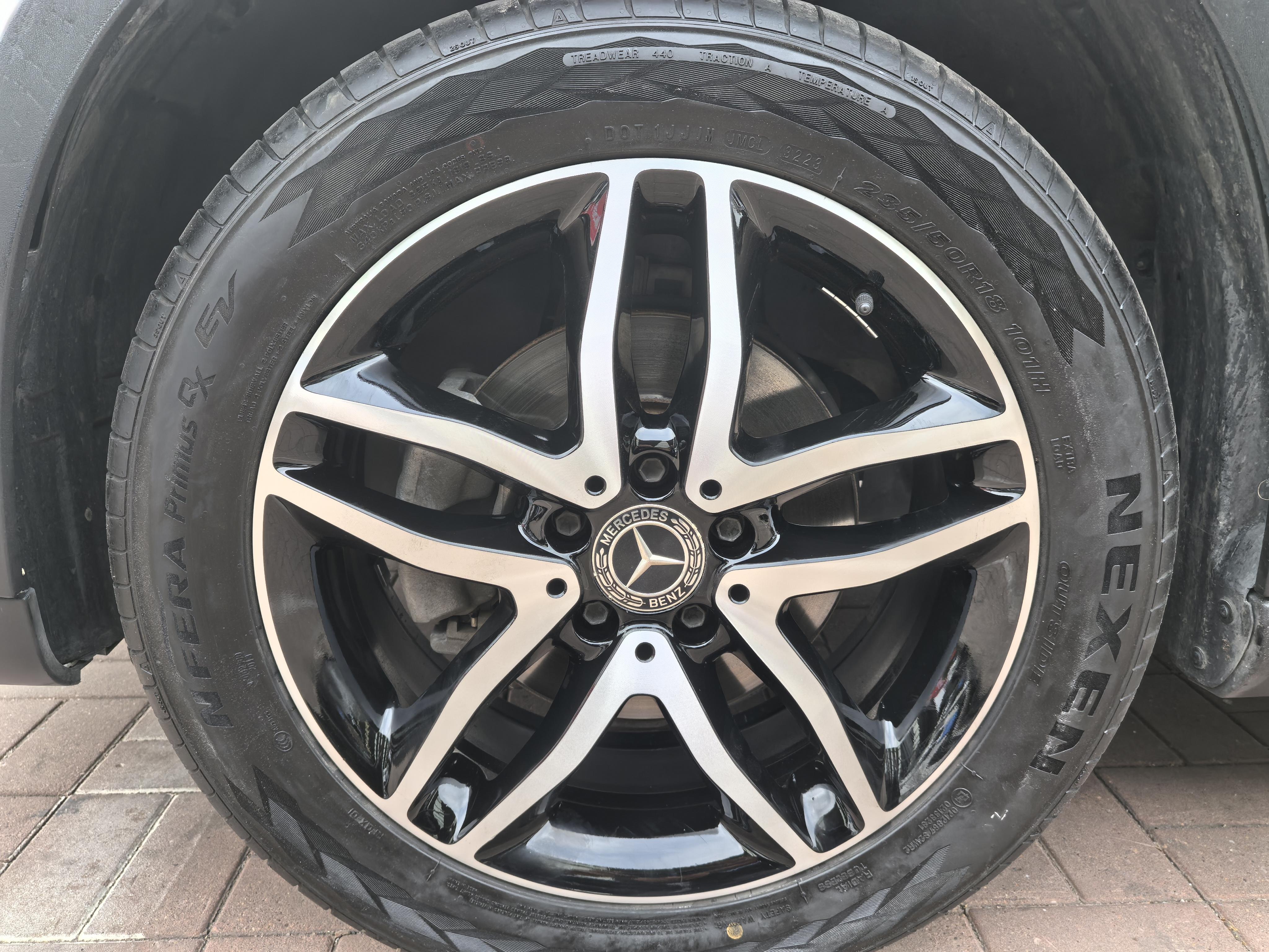 Mercedes-Benz GLA 2016 thumb 6