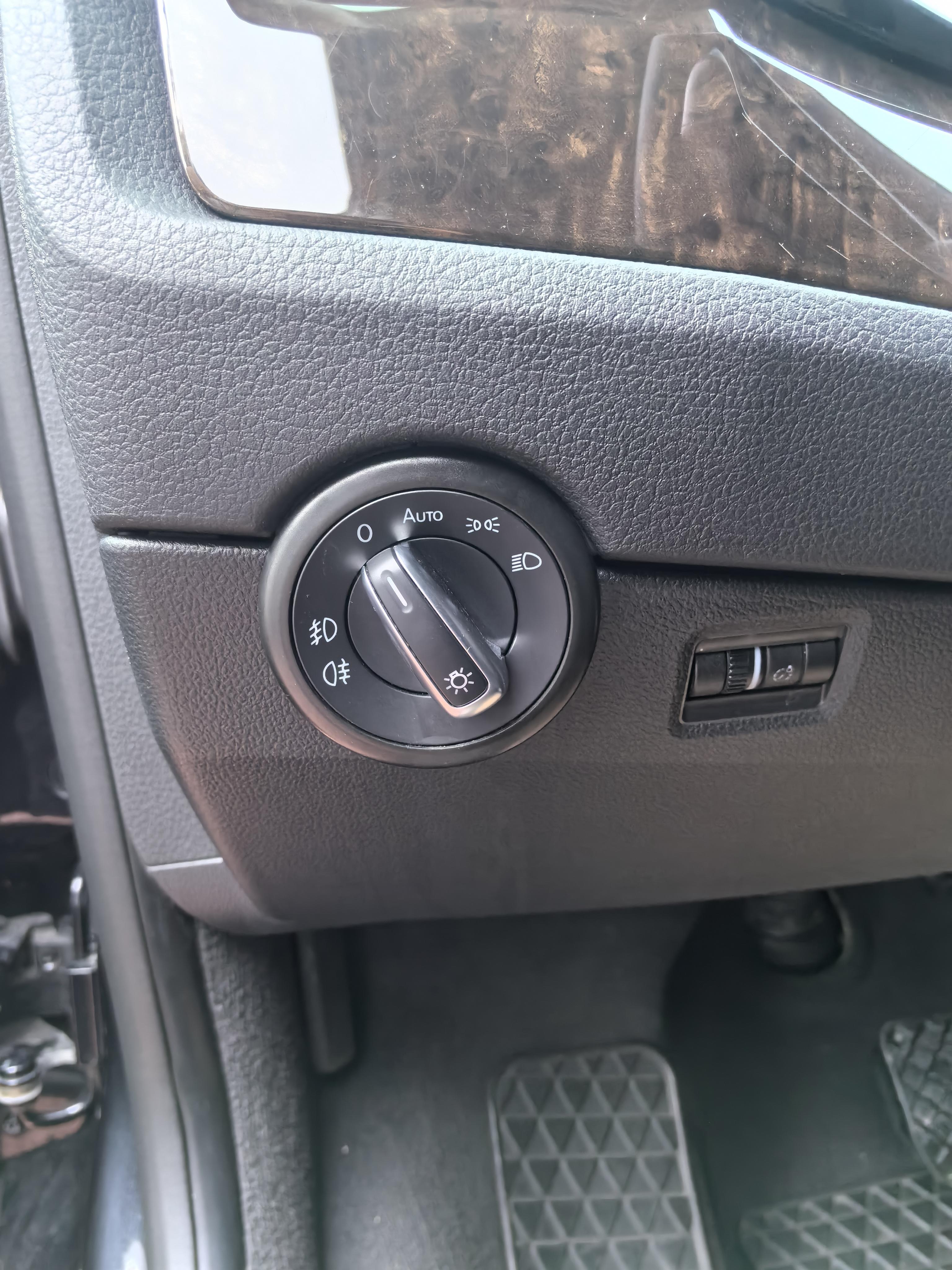 Volkswagen Magotan 2019 thumb 5