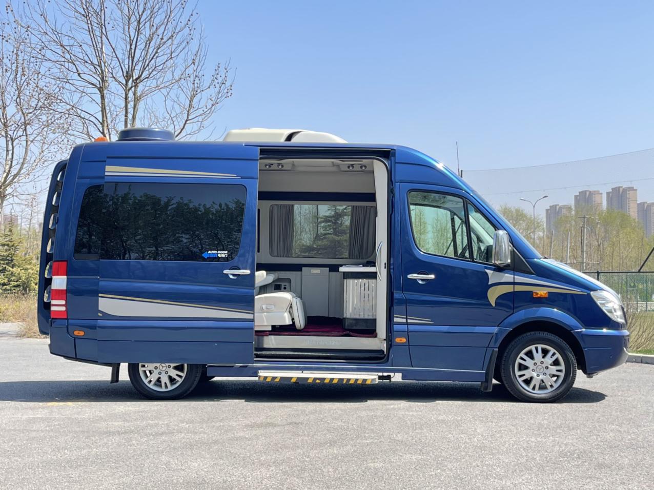 Mercedes-Benz Sprinter 2013 thumb 4