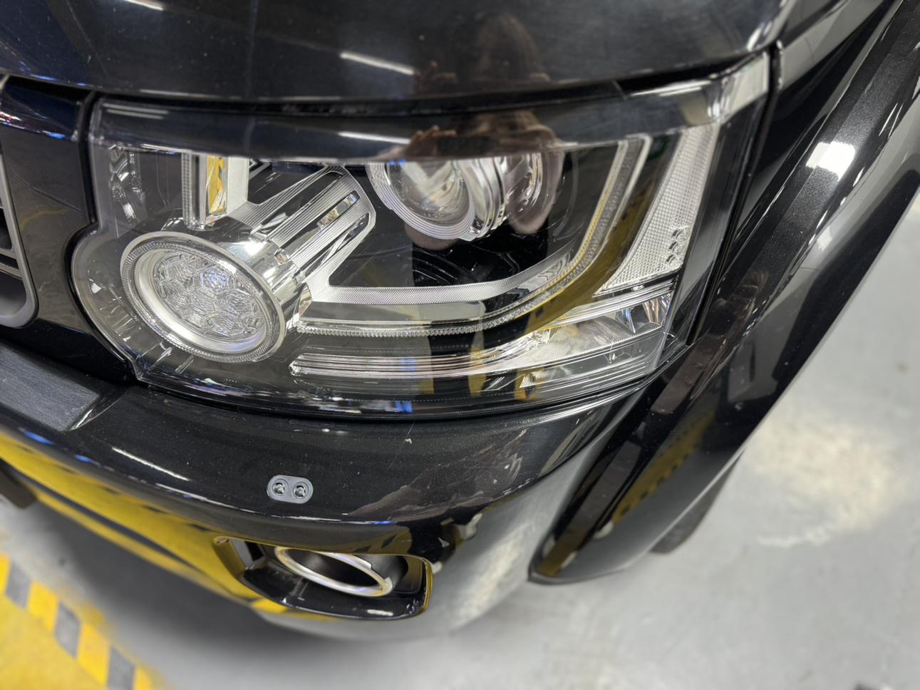 Land Rover Discovery 2016 thumb 5