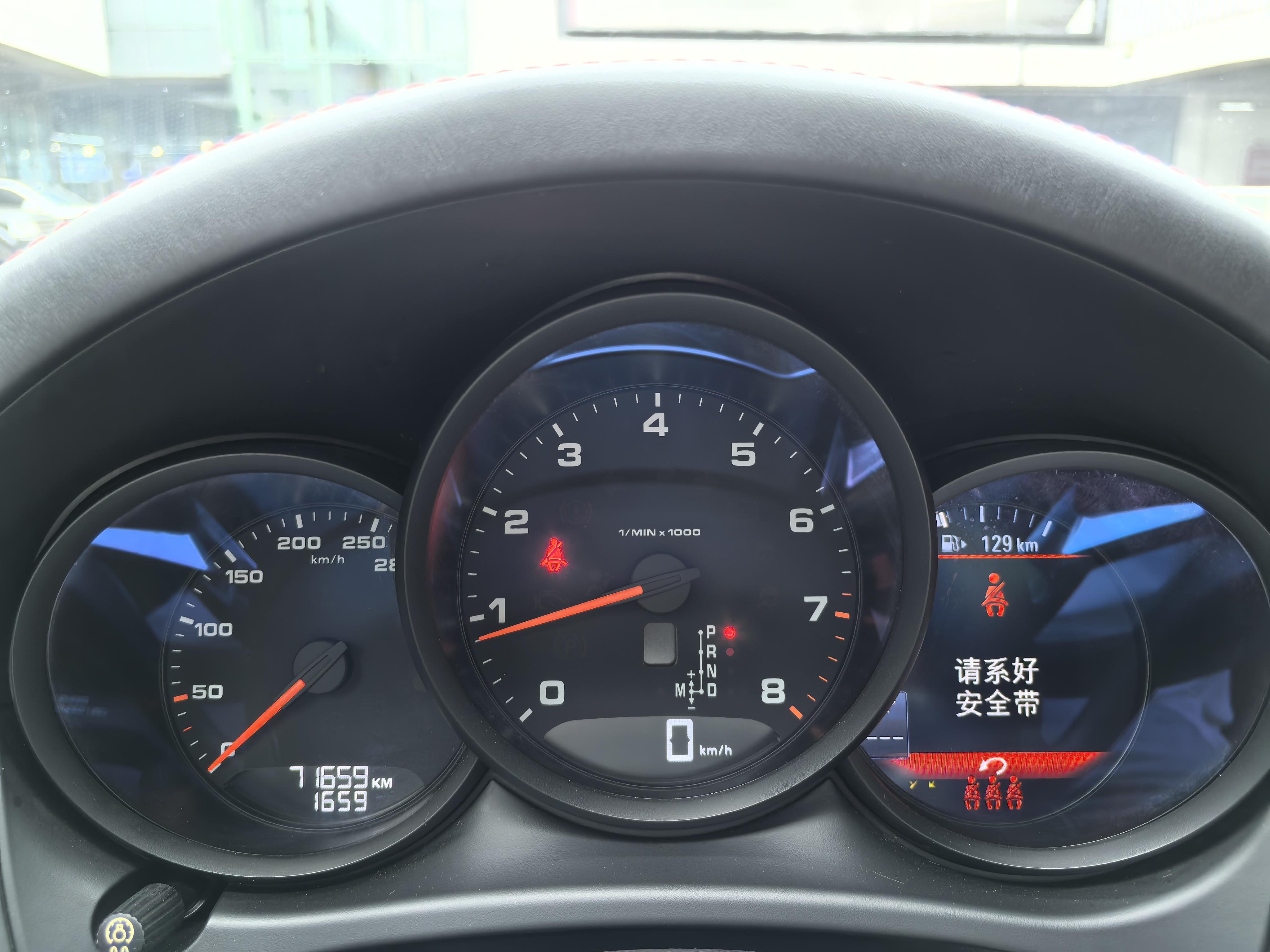Porsche Macan 2019 thumb 9