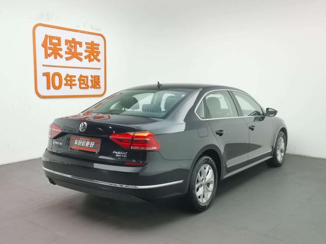 Volkswagen Passat 2019 thumb 2