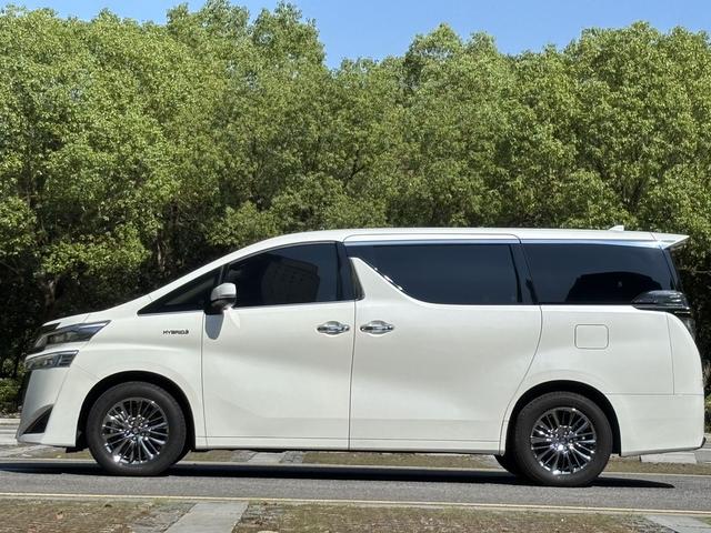 Toyota Vellfire 2023 thumb 3