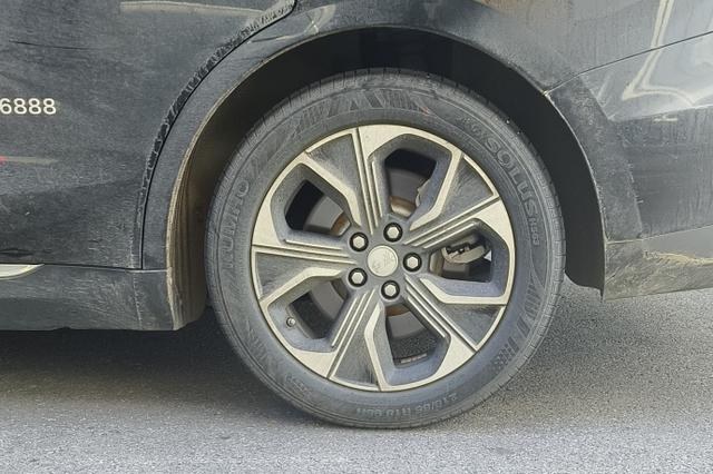 Hongqi E-QM5 2021 thumb 2