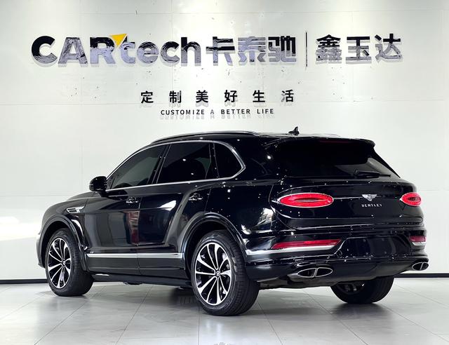 Bentley Bentayga 2021 thumb 2