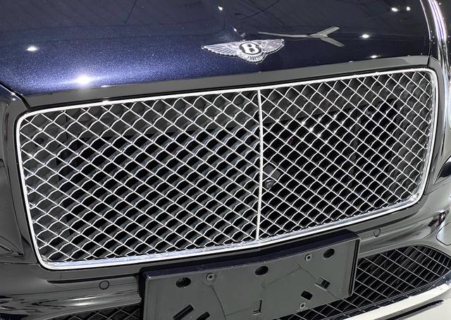 Bentley Bentayga 2021 thumb 5