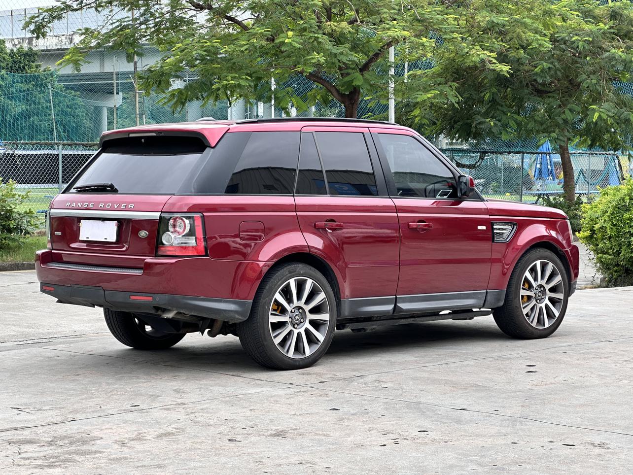 Land Rover Range Rover Sport 2013 thumb 4