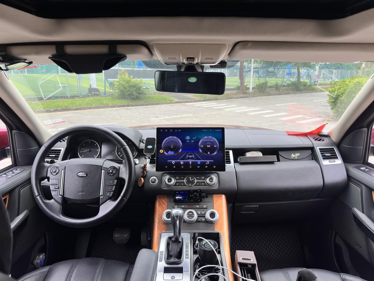 Land Rover Range Rover Sport 2013 thumb 6