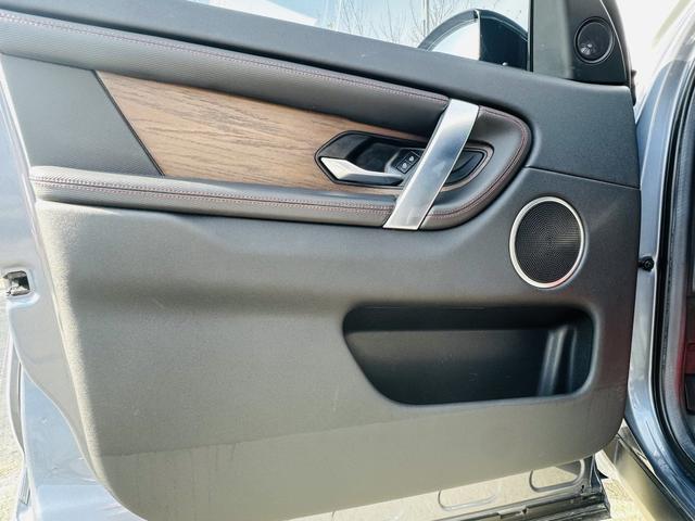 Land Rover Discovery Sport 2021 thumb 6