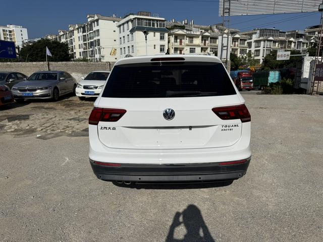 Volkswagen Tiguan 2019 thumb 3