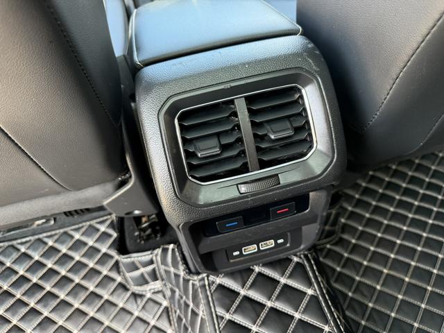 Volkswagen Tiguan 2019 thumb 11