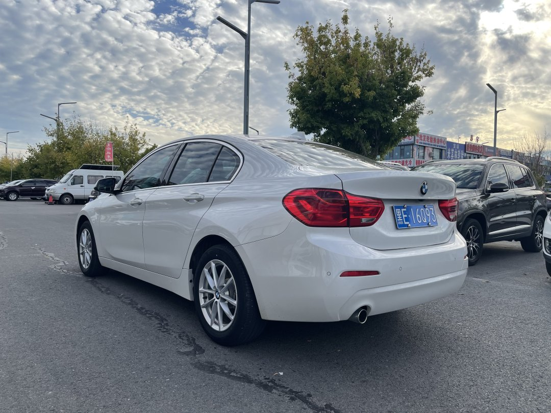 BMW 1 серии 2019 thumb 2