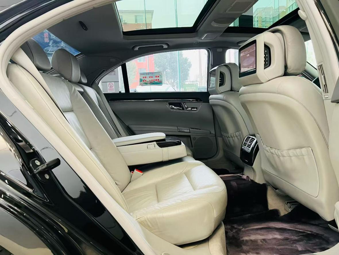 Mercedes-Benz S-Class 2011 thumb 7