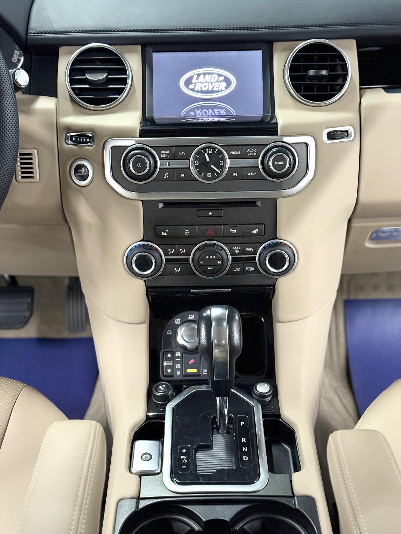 Land Rover Discovery 2012 thumb 11