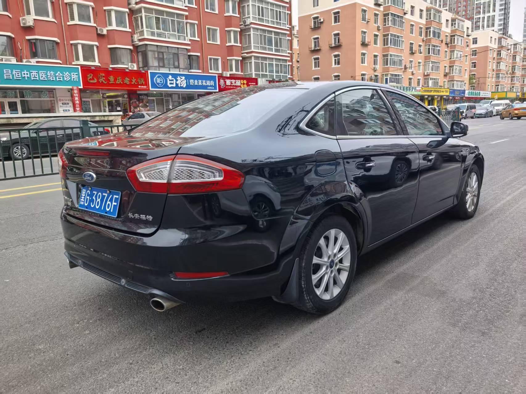 Ford Mondeo 2012 thumb 4