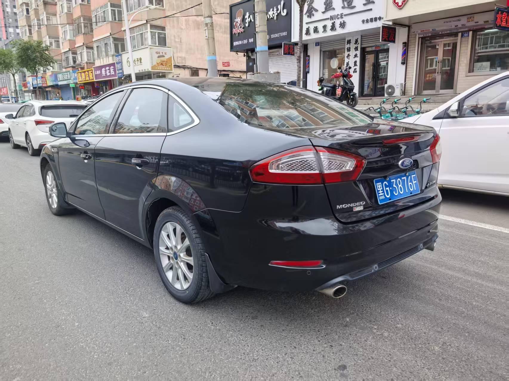 Ford Mondeo 2012 thumb 11