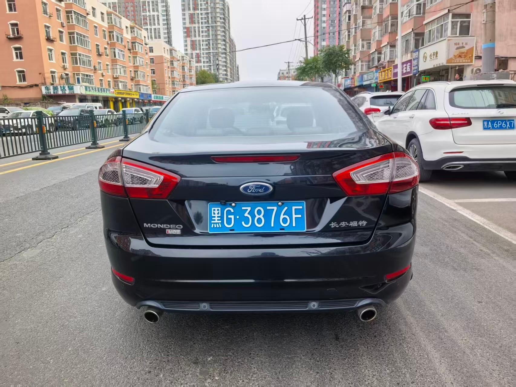 Ford Mondeo 2012 thumb 12