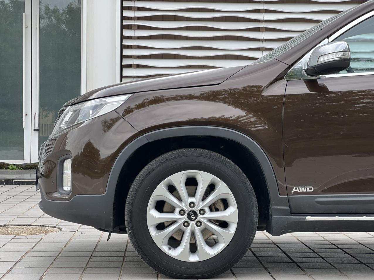 Kia Sorento 2015 thumb 5