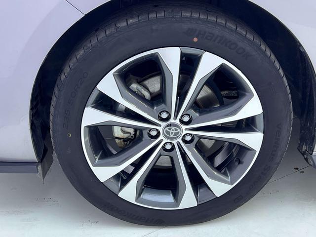 Toyota Granvia 2023 thumb 9