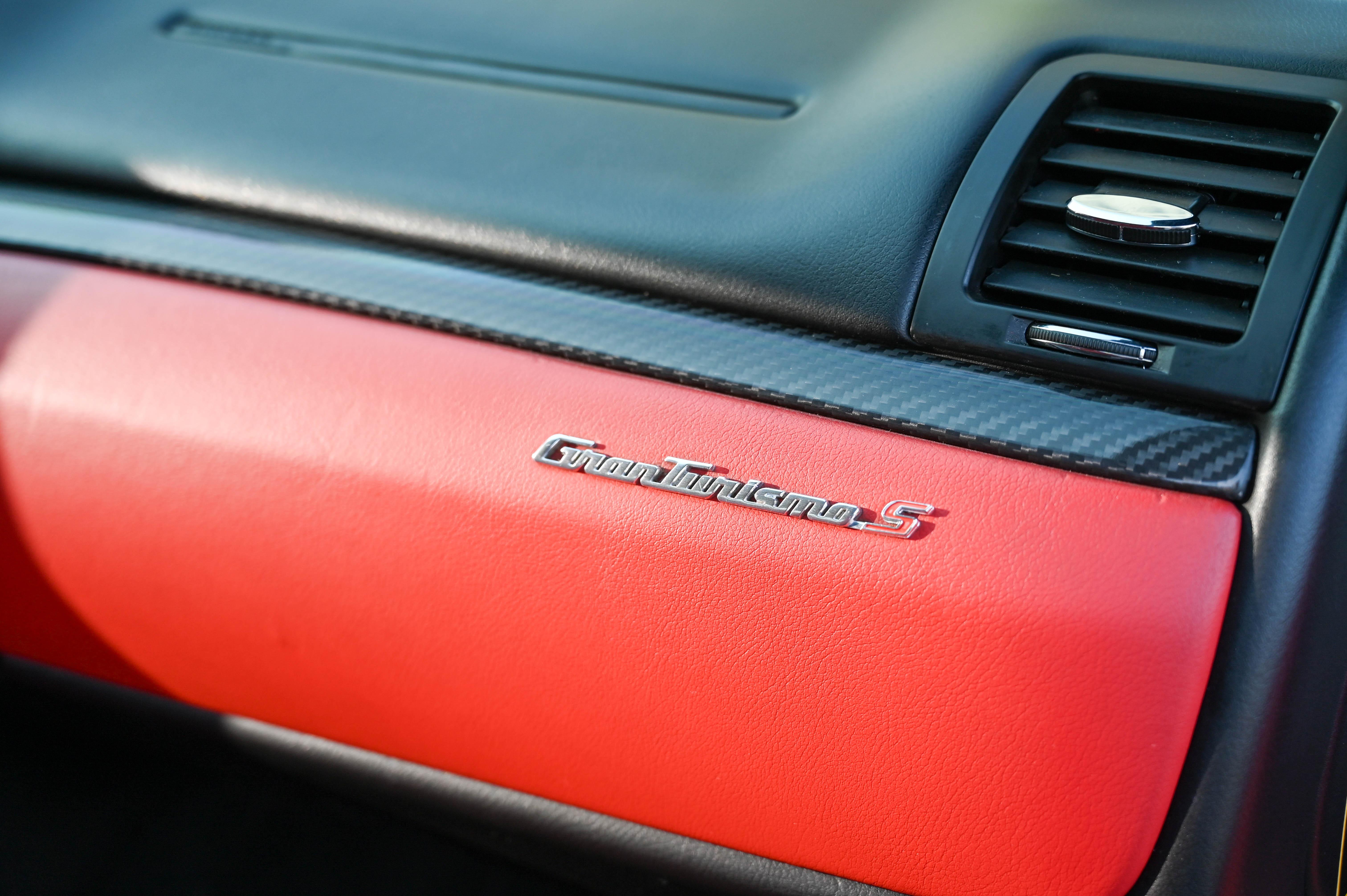 Maserati GranTurismo 2011 thumb 5