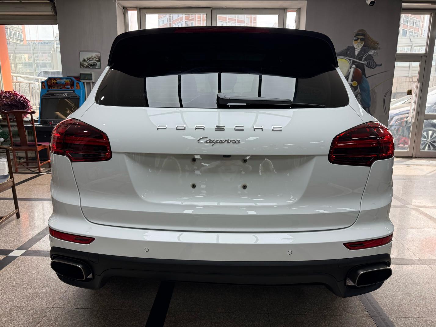 Porsche Cayenne 2015 thumb 3