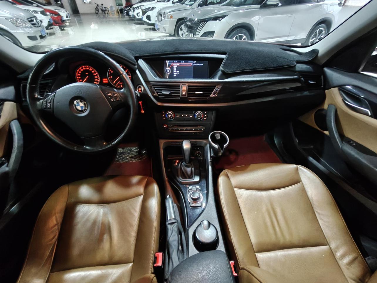 BMW X1 2011 thumb 7