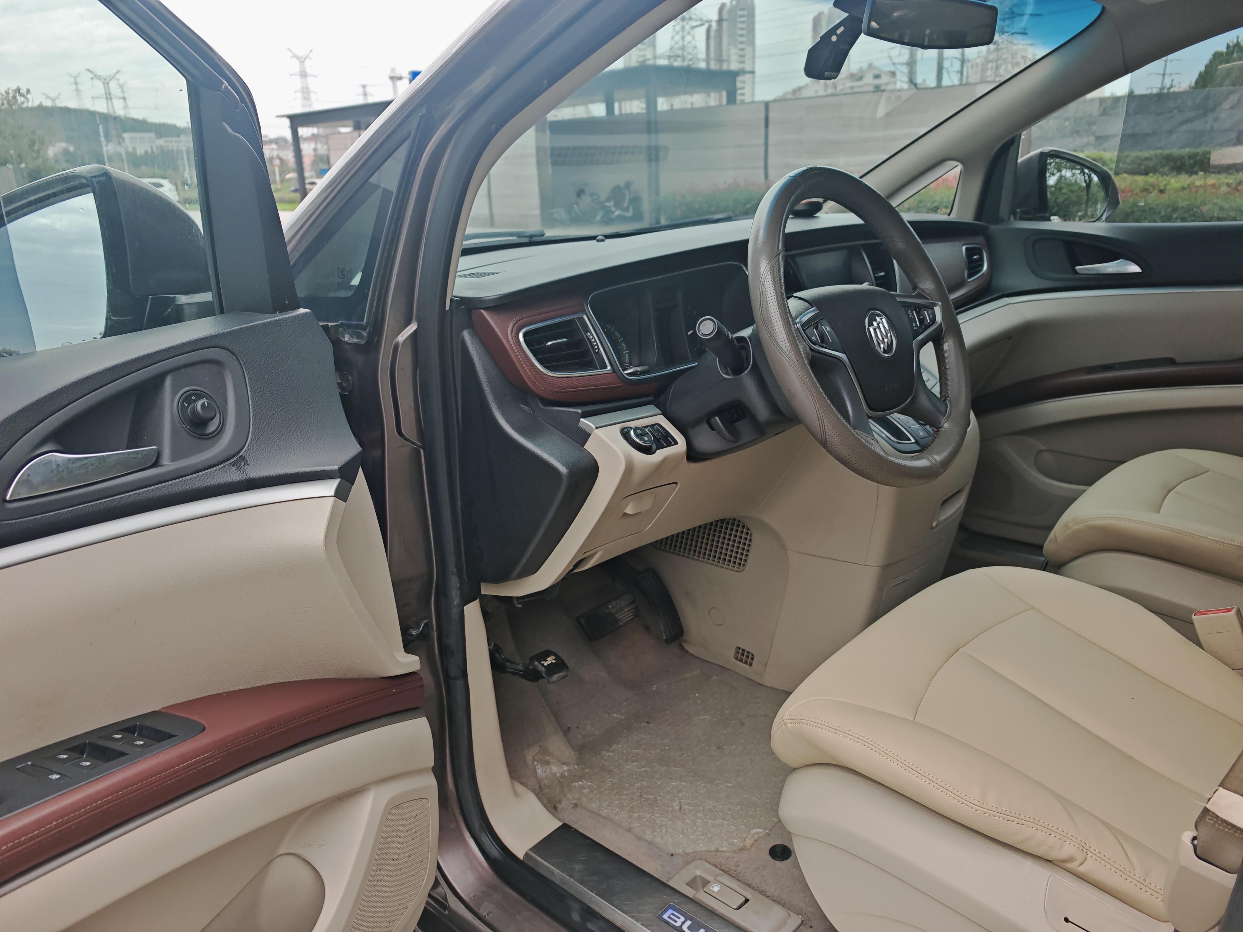 Buick GL8 2016 thumb 6