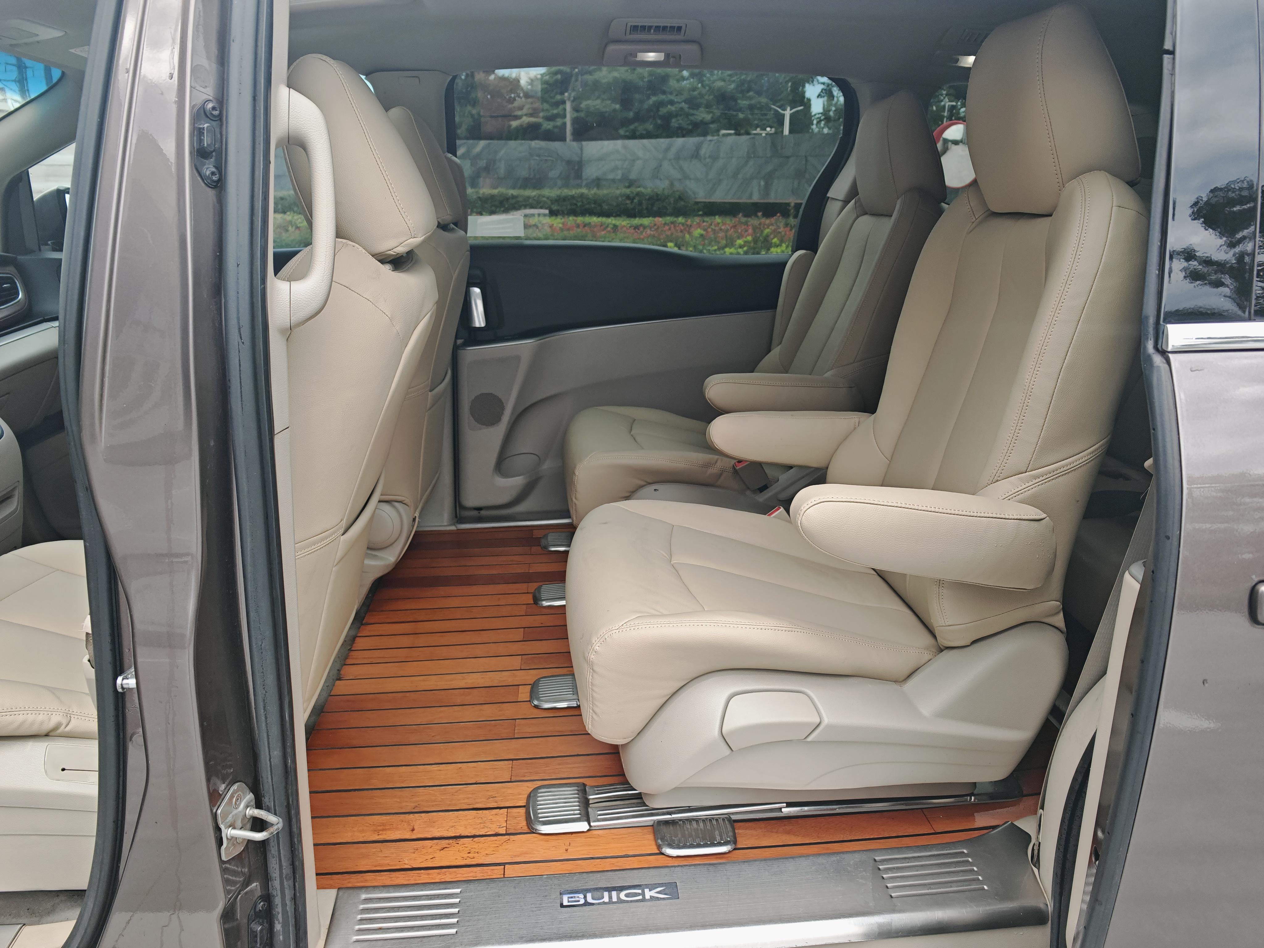 Buick GL8 2016 thumb 7