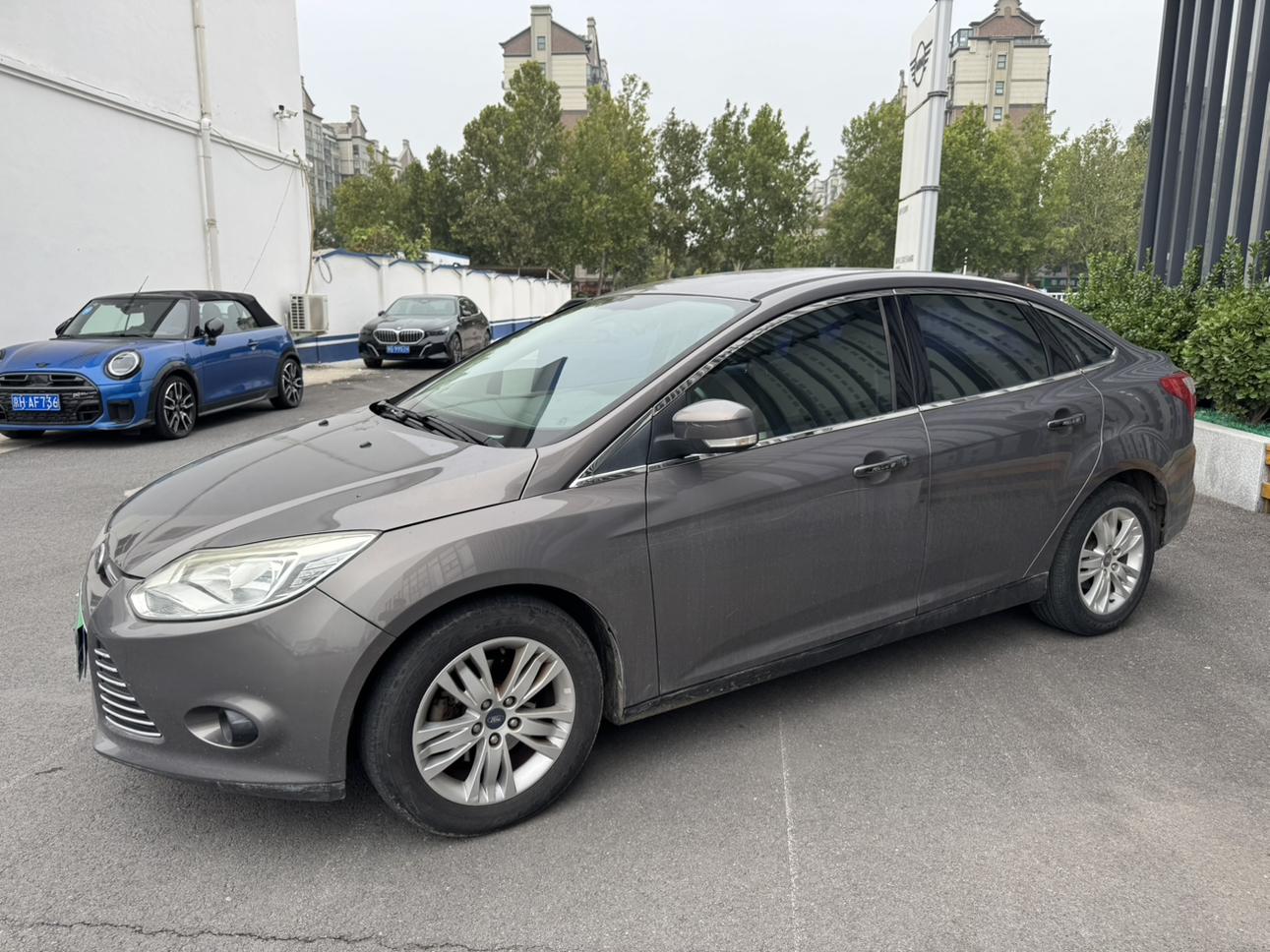 Ford Focus ST 2015 thumb 5