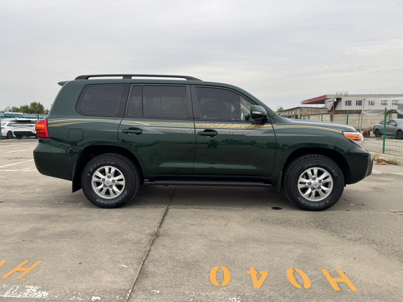 Toyota Land Cruiser 2013 thumb 6