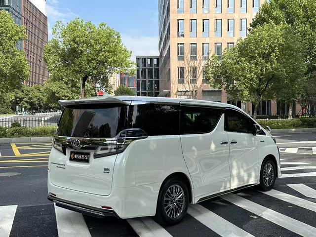 Toyota Vellfire 2021 thumb 2