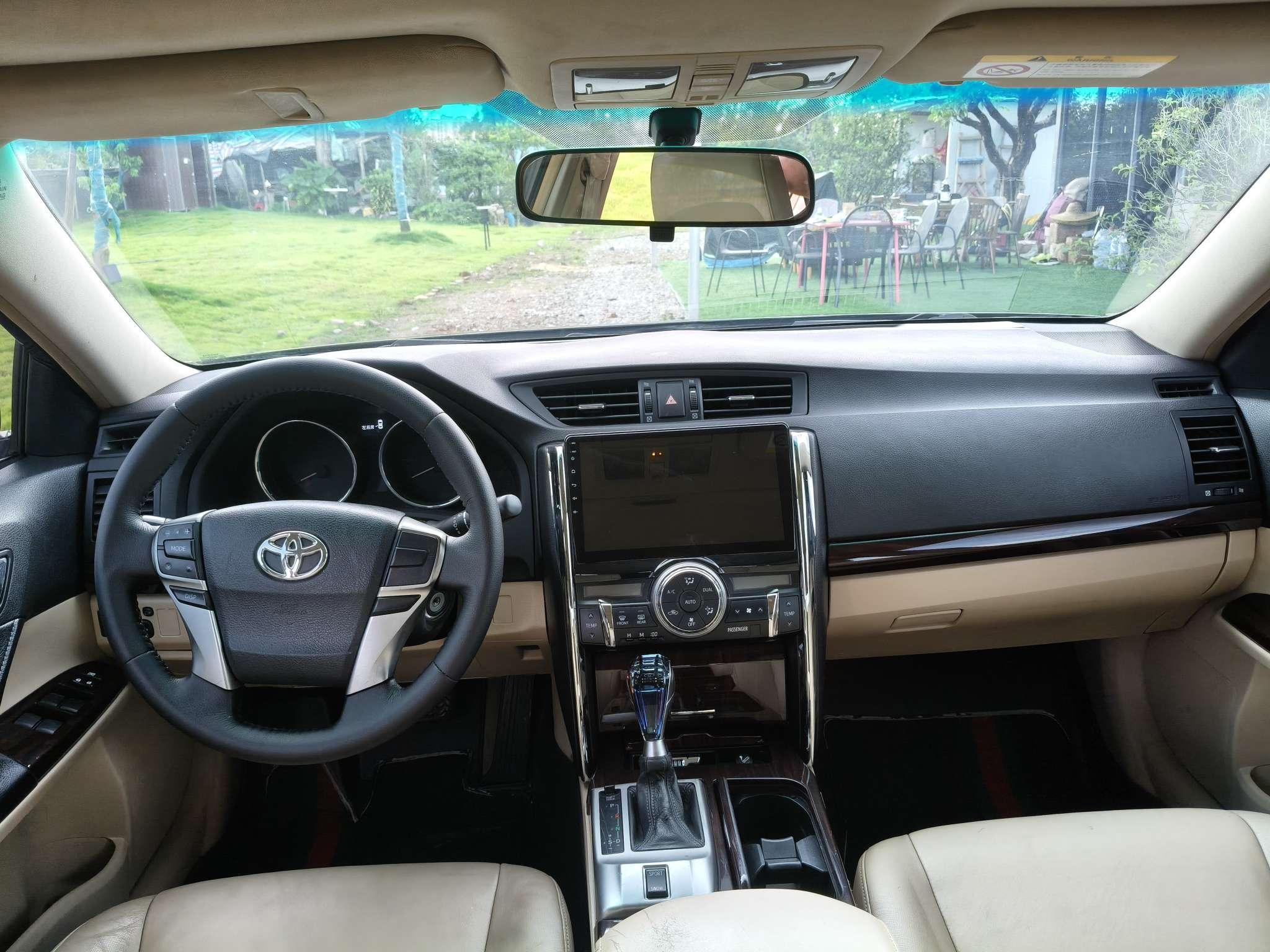 Toyota Reiz 2012 thumb 5