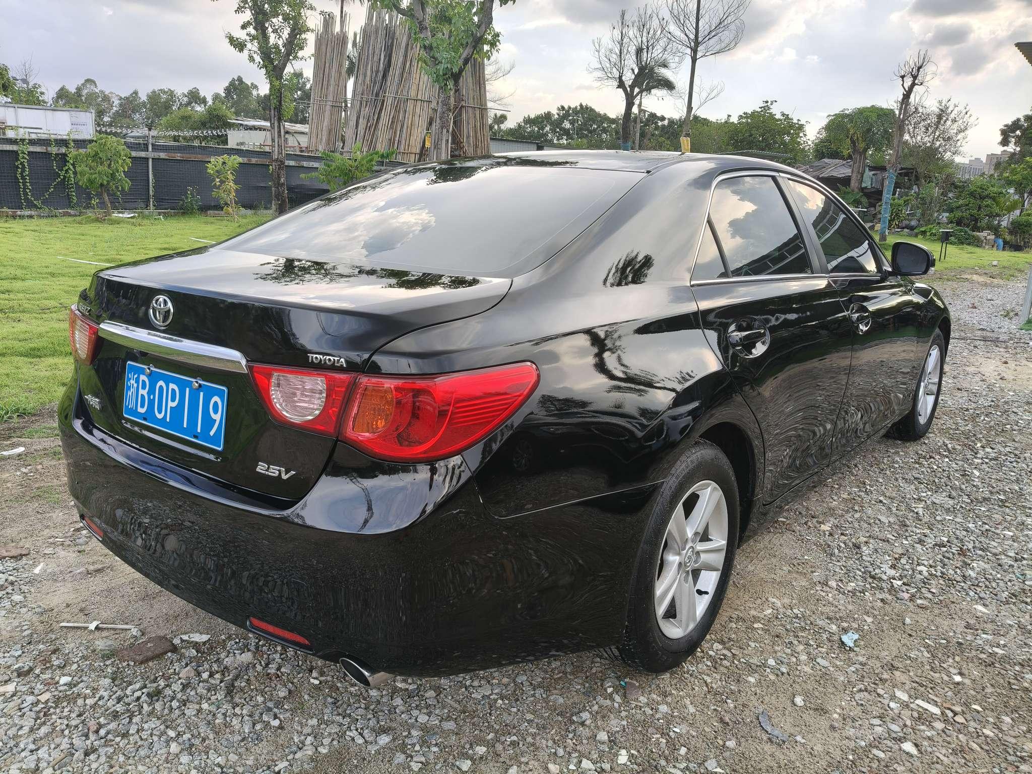 Toyota Reiz 2012 thumb 12