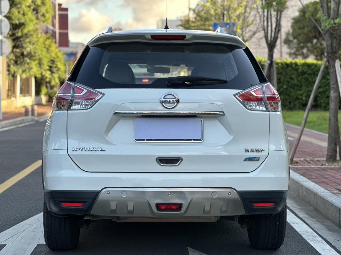 Nissan X-Trail 2017 thumb 3