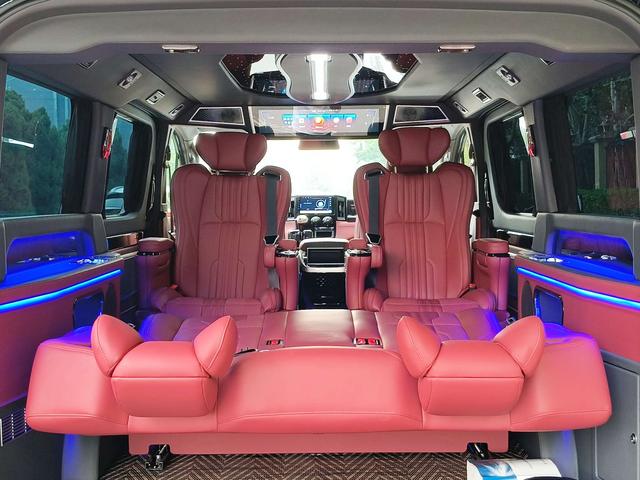 Toyota Granvia 2023 thumb 8