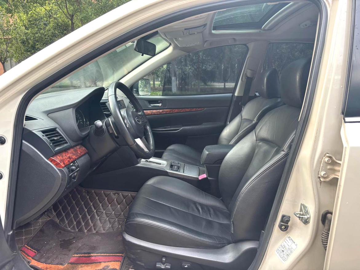 Subaru Legacy 2009 thumb 8