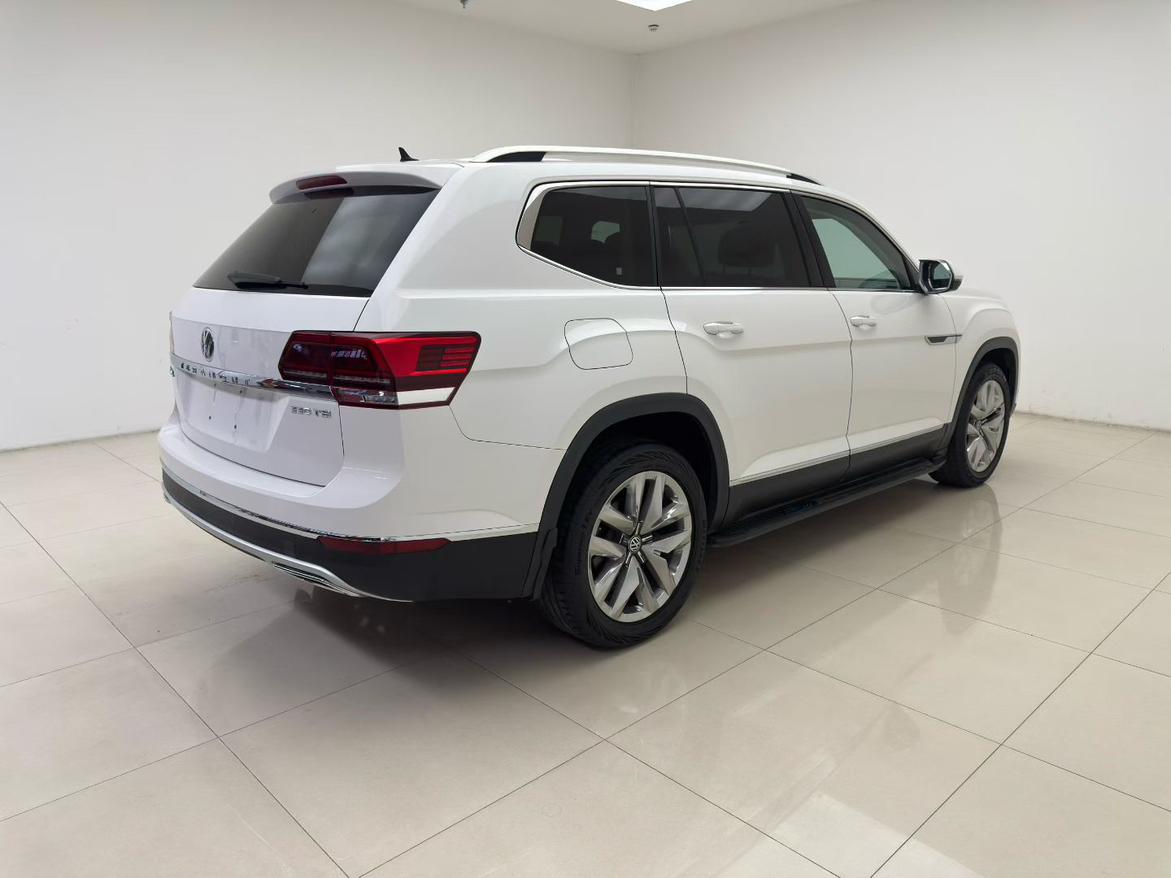 Volkswagen Teramont 2017 thumb 4