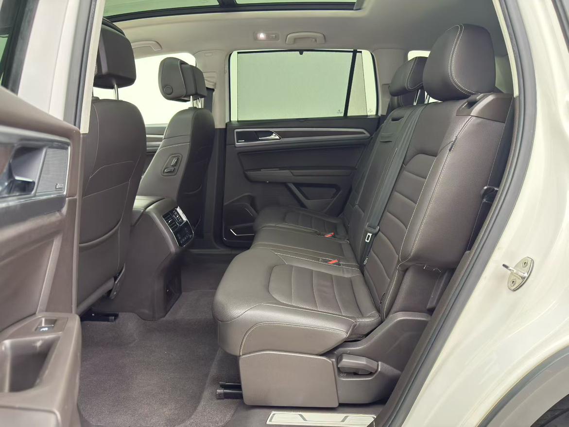 Volkswagen Teramont 2017 thumb 7