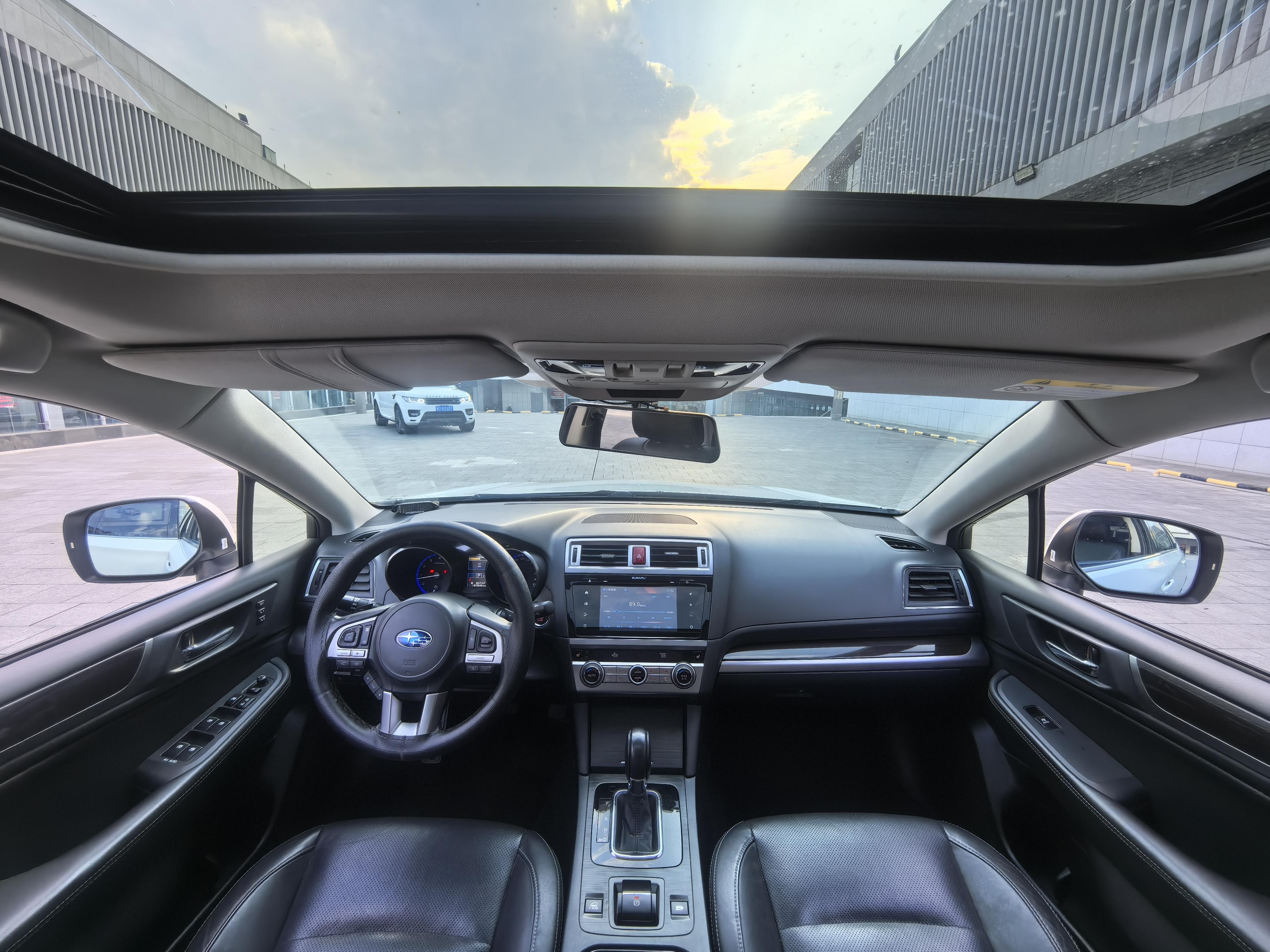 Subaru Outback 2015 thumb 11