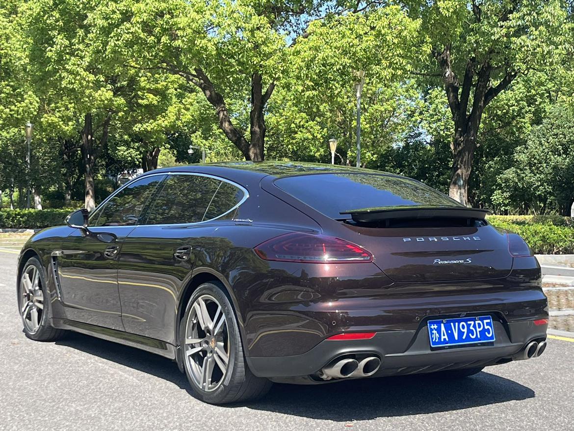 Porsche Panamera 2014 thumb 2